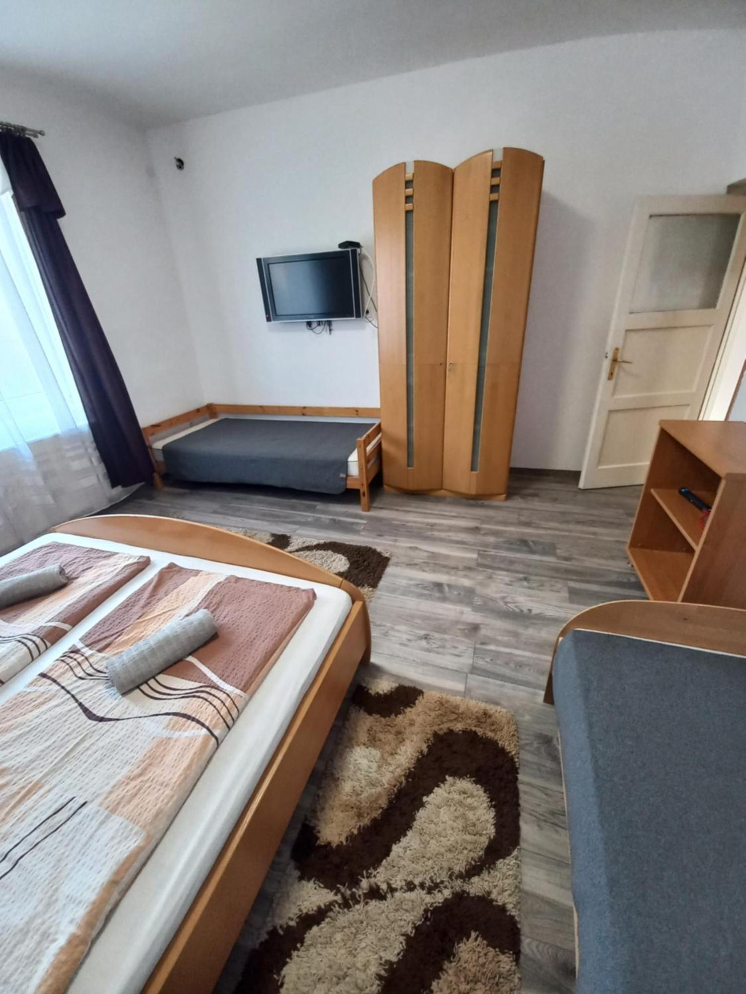 Aquatherma Apartman Sárospatak Exterior photo