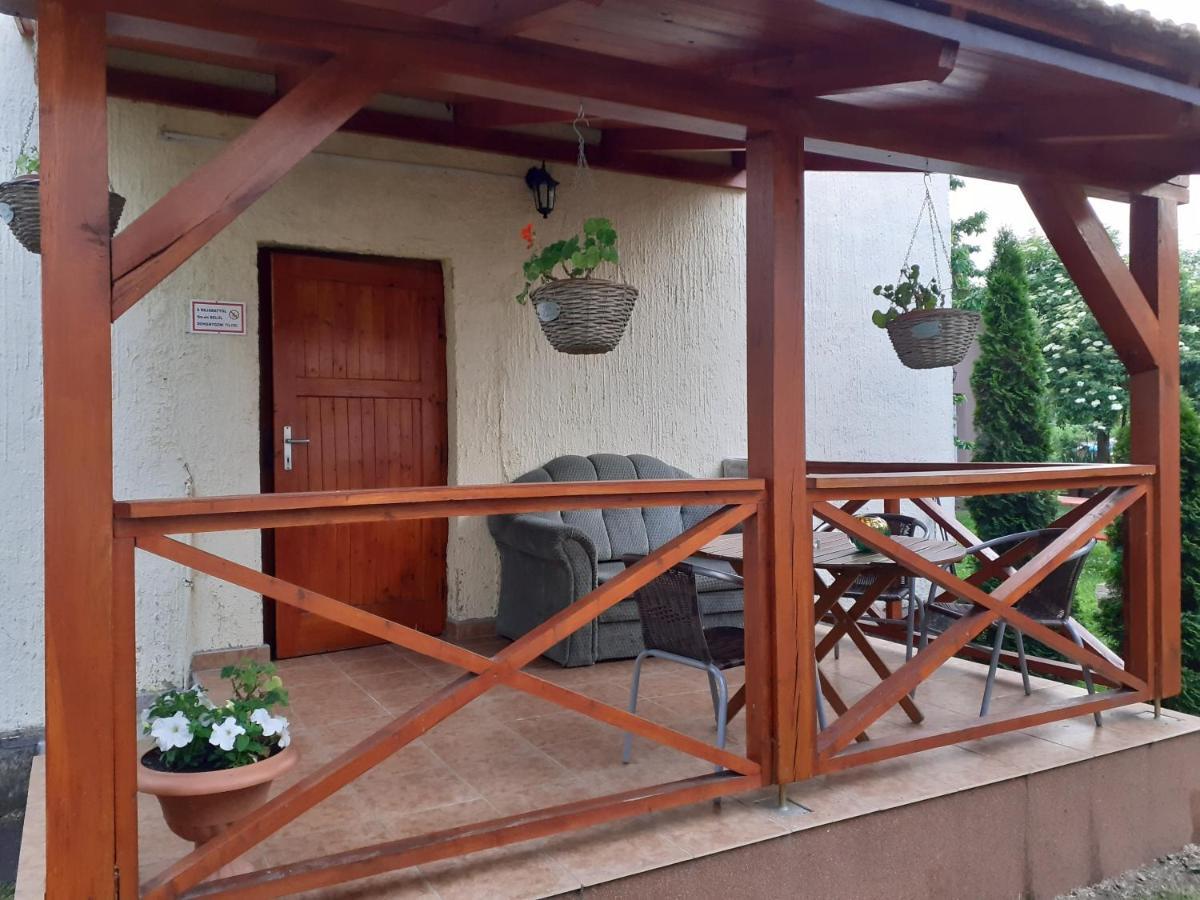 Aquatherma Apartman Sárospatak Exterior photo